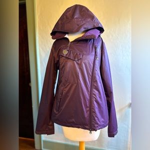 B by BURTON - Snowboard Jacket - Khalo Pull Over Jacket - Women’s M